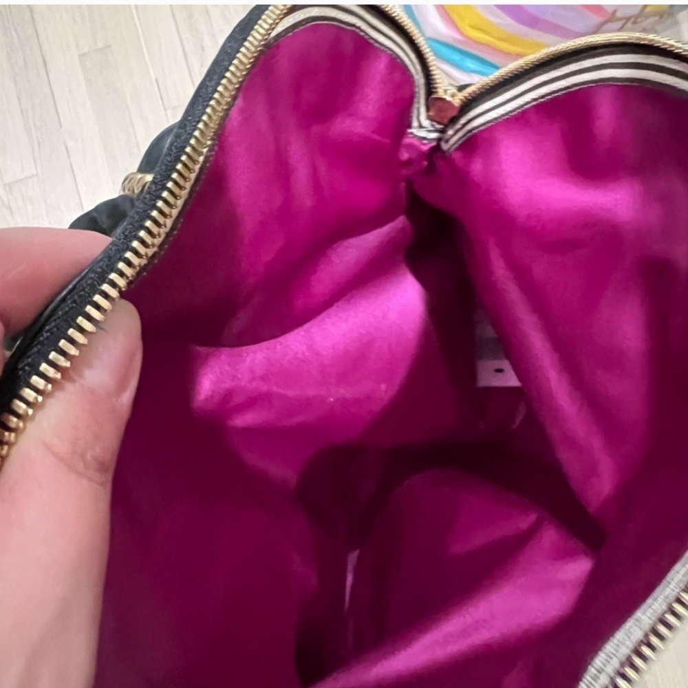 🖤NEW WITH TAG🖤 Luxurious Henri Bendel Satchel w Mirror - Picture 15 of 17